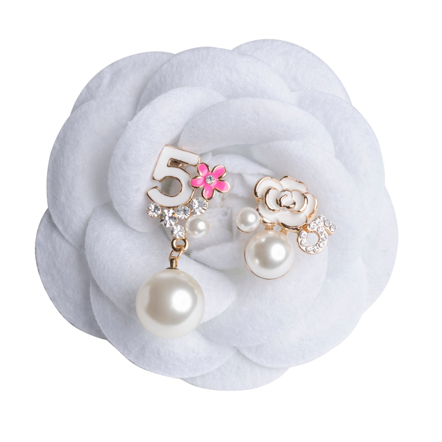 MISASHA Black Number Five Faux Pearl Dangle Earrings