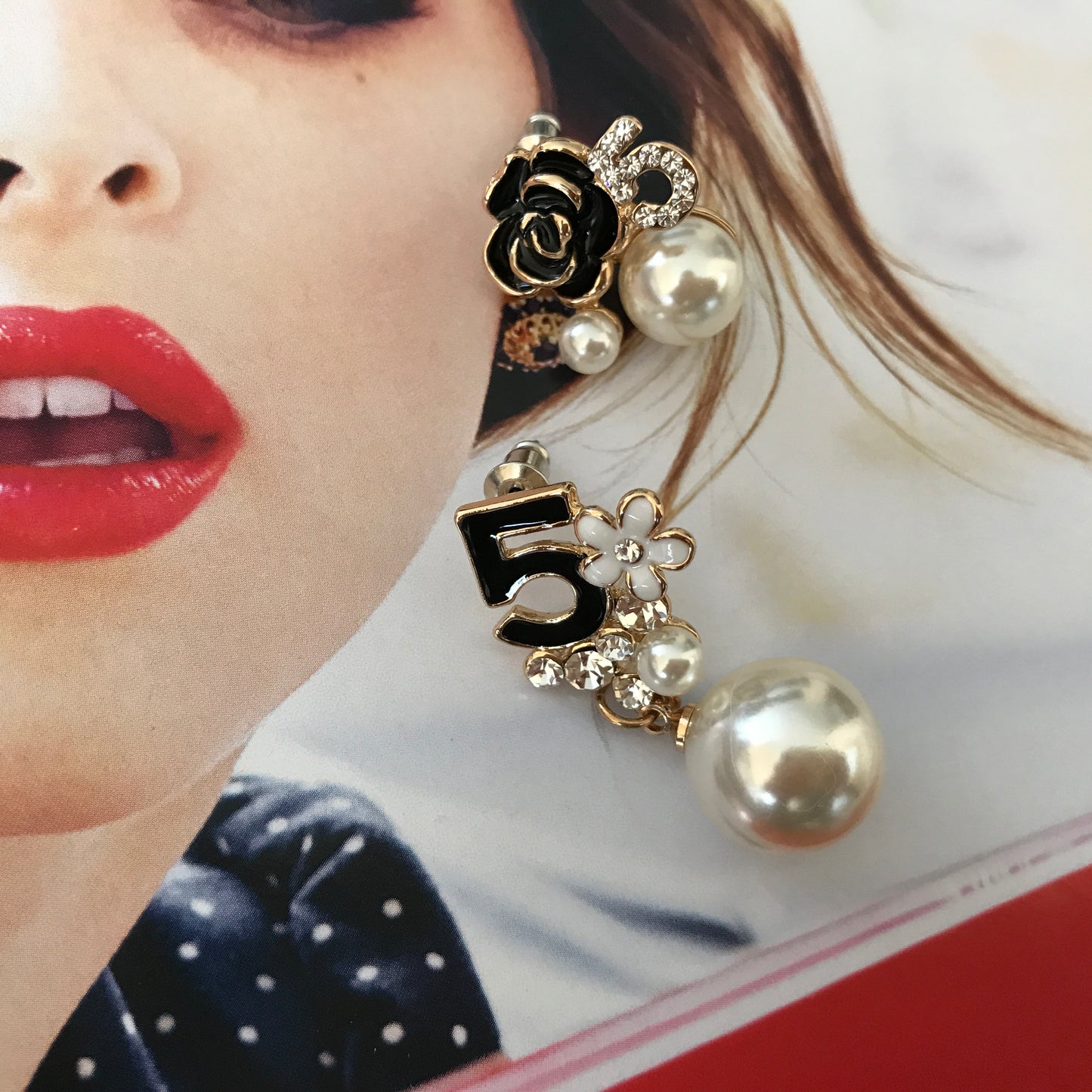 MISASHA Black Number Five Faux Pearl Dangle Earrings